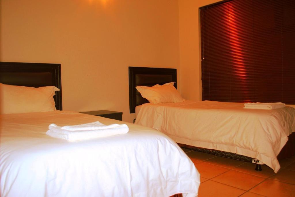 Palm Valley Inn And Day Spa Hartbeespoort Zewnętrze zdjęcie